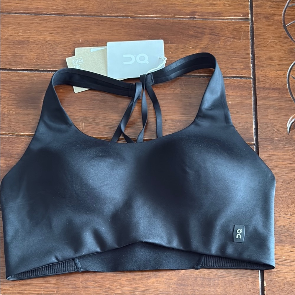 Black Sports Bra ON Running size small